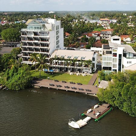 Amagi Aria Airport Transit Hotel Negombo Exteriör bild