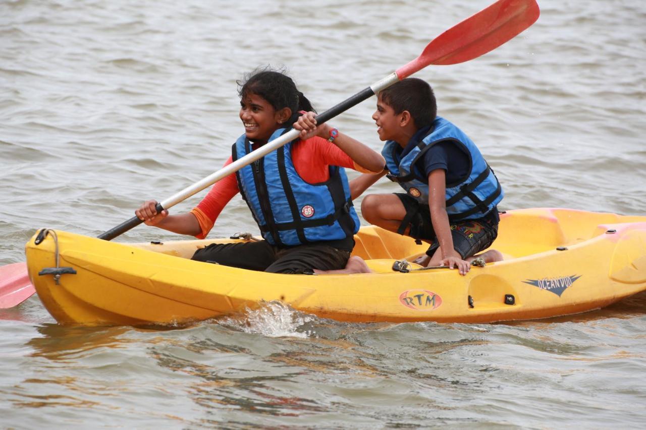 Amagi Aria Airport Transit Hotel Negombo Exteriör bild